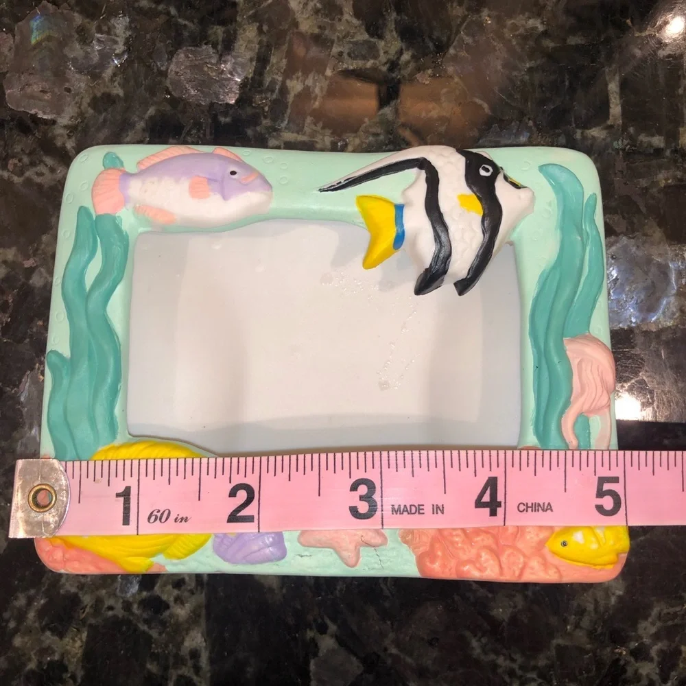 N/A picture frame